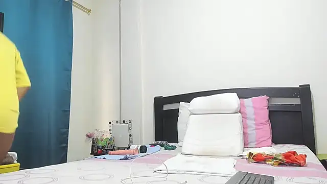 mara2020 69 online show from October 11, 2025, 2:29 pm