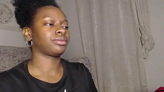 coralcatleya online show from April 22, 2026, 11:55 pm