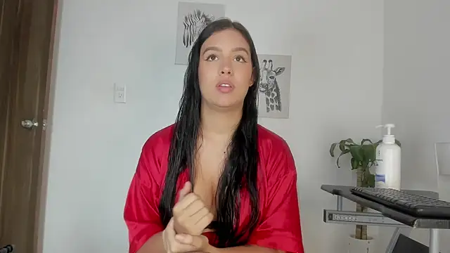 Snapshot of Hanna_Risso chatting on October 1, 2025, 6:12 pm Hanna Risso online show from October 1, 2025, 6:12 pm