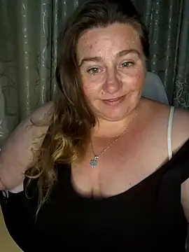 Iceprincess2bad4u online show from February 2, 2025, 6:09 pm