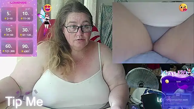 Iceprincess2bad4u online show from February 1, 2025, 12:47 pm