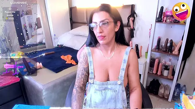 Snapshot of janette_rider chatting on March 11, 2025, 7:03 am janette rider online show from March 11, 2025, 7:03 am