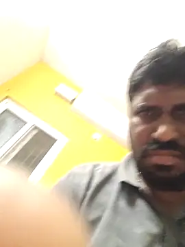 rameshmry1 online show from April 6, 2026, 8:32 pm