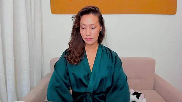 Snapshot of FieryHeart chatting on September 20, 2025, 6:35 pm FieryHeart online show from September 20, 2025, 6:35 pm