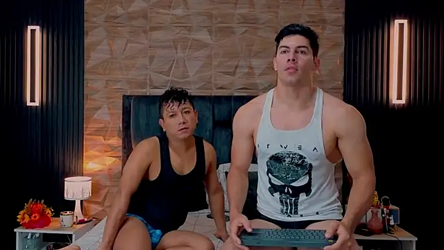 FelipeAndMarcello3 online show from September 23, 2025, 2:13 pm