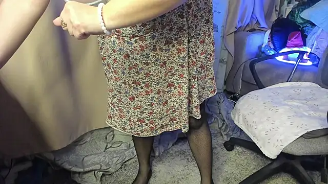 Anita-boobs online show from December 21, 2025, 9:59 pm