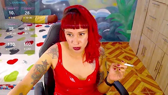 Eimy lorens online show from November 25, 2025, 5:46 pm