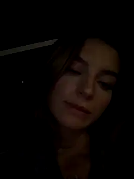 -AngelAri- online show from September 15, 2025, 6:08 pm