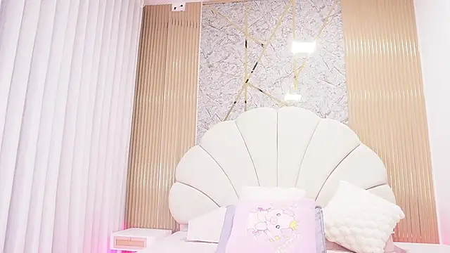 mssburbuja online show from November 13, 2025, 3:10 am