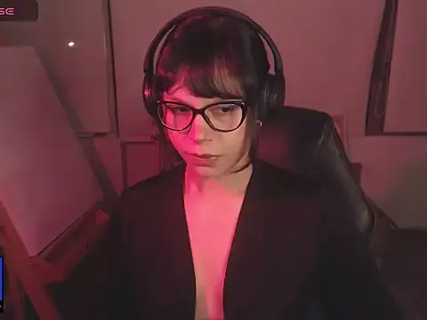 alien  show online show from March 16, 2026, 9:46 am