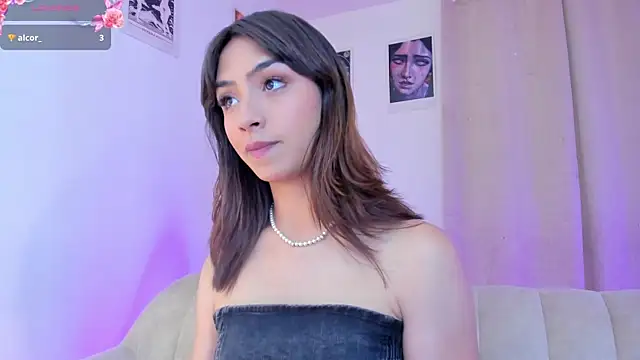 Snapshot of Moonlight1002 chatting on February 25, 2025, 3:52 am Moonlight1002 online show from February 25, 2025, 3:52 am