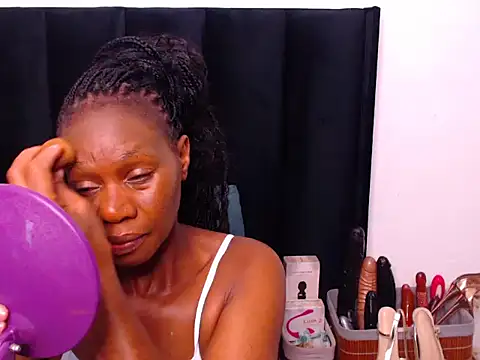 sexybootylicious online show from January 16, 2025, 4:49 am
