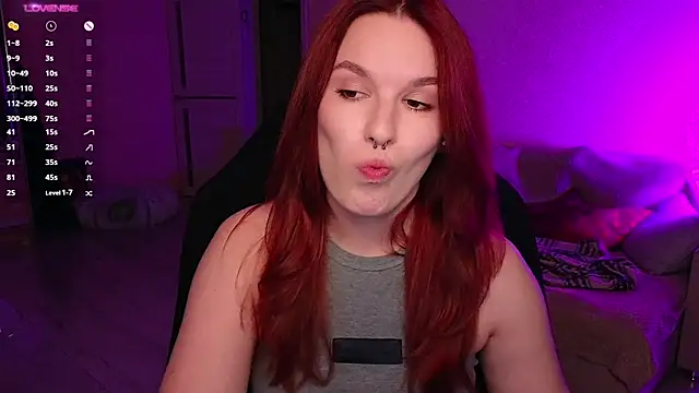 Snapshot of Val_lava chatting on September 28, 2025, 7:32 pm Val lava online show from September 28, 2025, 7:32 pm