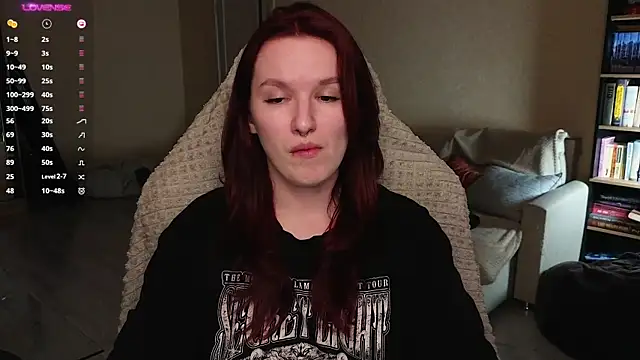 Val lava online show from March 19, 2026, 9:04 pm