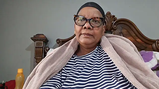 Snapshot of SEXYBOOBSNASS chatting on October 20, 2025, 5:09 am SEXYBOOBSNASS online show from October 20, 2025, 5:09 am