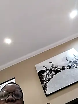 Snapshot of SEXYBOOBSNASS chatting on September 19, 2025, 6:28 am SEXYBOOBSNASS online show from September 19, 2025, 6:28 am