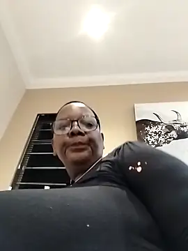 Snapshot of SEXYBOOBSNASS chatting on September 25, 2025, 9:54 pm SEXYBOOBSNASS online show from September 25, 2025, 9:54 pm