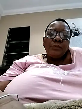 Snapshot of SEXYBOOBSNASS chatting on September 20, 2025, 9:09 pm SEXYBOOBSNASS online show from September 20, 2025, 9:09 pm