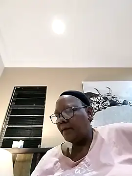 Snapshot of SEXYBOOBSNASS chatting on September 27, 2025, 8:48 pm SEXYBOOBSNASS online show from September 27, 2025, 8:48 pm