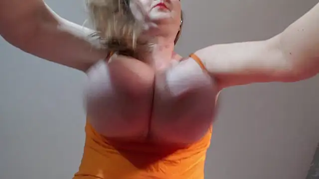 Stunningboobs online show from December 31, 2024, 6:57 pm