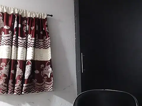 Snapshot of HellenMiyer1111 chatting on March 10, 2025, 11:38 pm HellenMiyer1111 online show from March 10, 2025, 11:38 pm