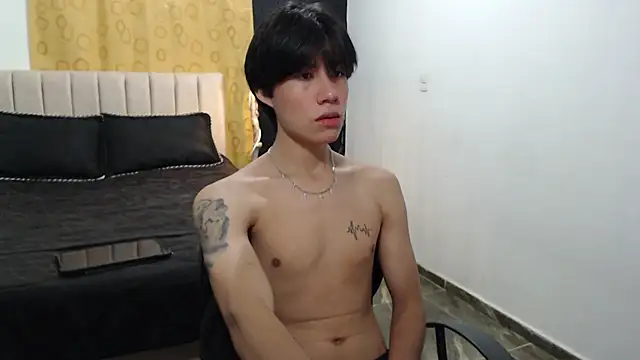 Elio-cam online show from February 19, 2025, 8:22 am