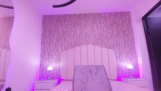 Snapshot of raven_lilith_ chatting on February 15, 2026, 3:40 am raven lilith online show from February 15, 2026, 3:40 am