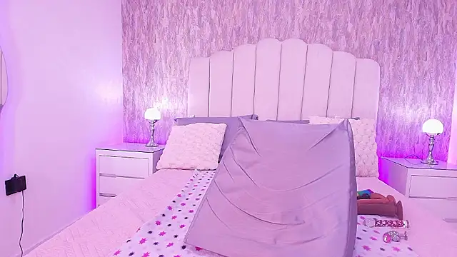 Snapshot of raven_lilith_ chatting on February 10, 2026, 3:16 am raven lilith online show from February 10, 2026, 3:16 am