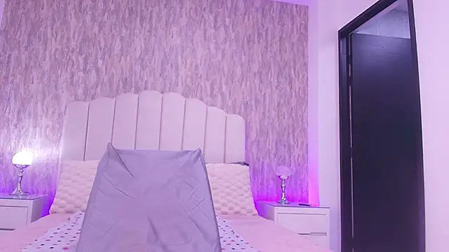 Snapshot of raven_lilith_ chatting on February 21, 2026, 3:08 am raven lilith online show from February 21, 2026, 3:08 am