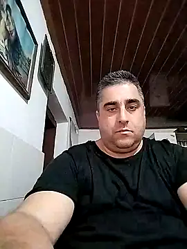 ADRIAN ADI40 online show from January 29, 2025, 6:54 am