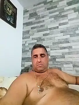 ADRIAN ADI40 online show from September 28, 2025, 4:03 pm