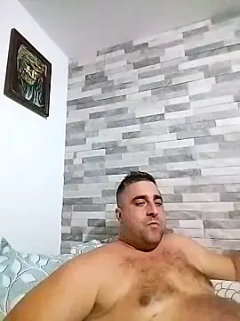 ADRIAN ADI40 online show from November 25, 2025, 3:23 pm