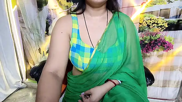 Snapshot of MAN-MOHINI-21 chatting on October 24, 2025, 5:01 pm MAN-MOHINI-21 online show from October 24, 2025, 5:01 pm