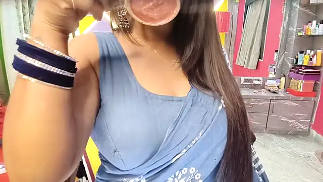 Snapshot of MAN-MOHINI-21 chatting on February 17, 2025, 1:44 pm MAN-MOHINI-21 online show from February 17, 2025, 1:44 pm