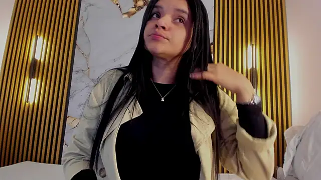 Snapshot of indi_catalina chatting on February 9, 2026, 12:36 pm indi catalina online show from February 9, 2026, 12:36 pm