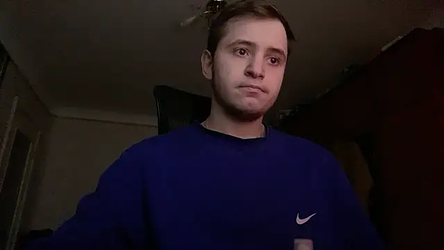 Snapshot of sweaticeboy chatting on February 11, 2025, 10:47 am sweaticeboy online show from February 11, 2025, 10:47 am