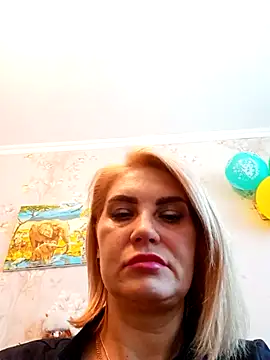 JennyOMay online show from February 7, 2025, 4:06 am