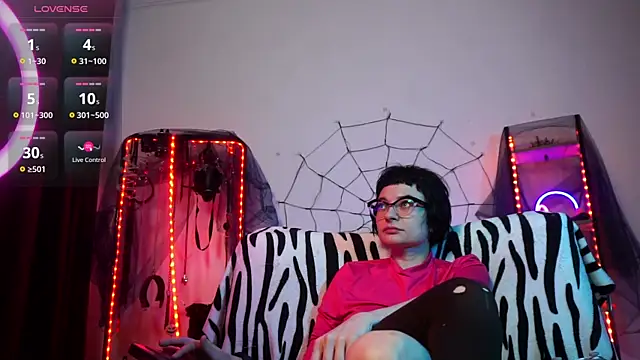 CyberXGoddess online show from November 11, 2025, 2:17 am