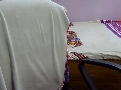 Snapshot of Your_wild_Dia chatting on October 19, 2025, 6:05 am Your wild Dia online show from October 19, 2025, 6:05 am