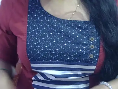 Your wild Dia online show from December 15, 2025, 4:40 am