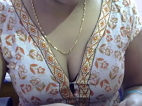 Snapshot of Your_wild_Dia chatting on October 8, 2025, 5:31 am Your wild Dia online show from October 8, 2025, 5:31 am