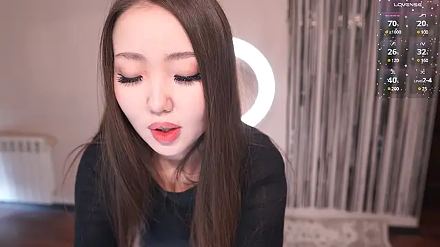 k kimikooo online show from January 13, 2025, 4:39 am