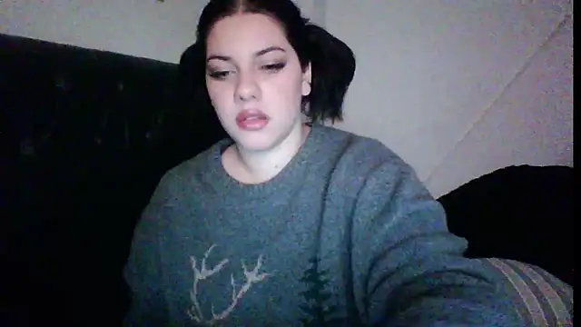 Snapshot of Janefruti chatting on June 21, 2026, 4:51 am Janefruti online show from June 21, 2026, 4:51 am