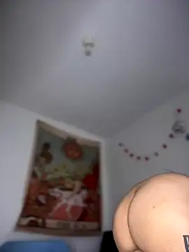 Snapshot of kiaraglam2 chatting on October 1, 2025, 1:04 pm kiaraglam2 online show from October 1, 2025, 1:04 pm