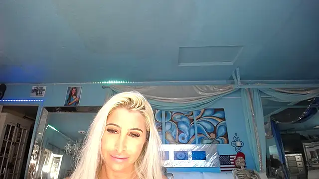 ADRIANNA FOX online show from March 7, 2025, 2:25 am