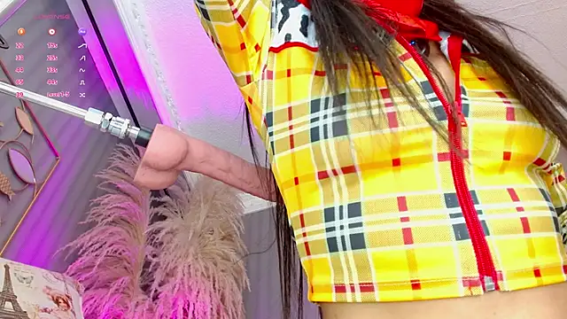 adara le online show from October 15, 2025, 12:02 pm