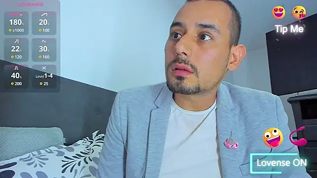 jhonyalzate2 online show from January 27, 2025, 1:26 am