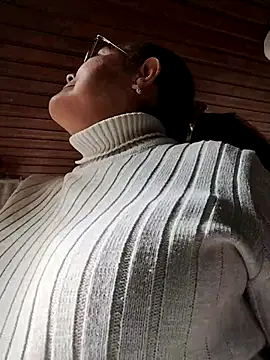 Vicky Rosse online show from April 7, 2026, 8:32 pm