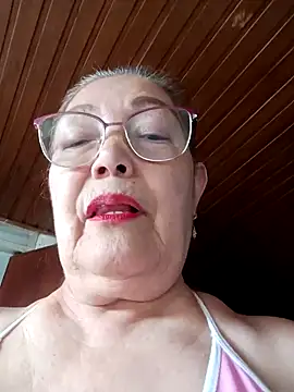 Vicky Rosse online show from February 8, 2025, 4:35 pm