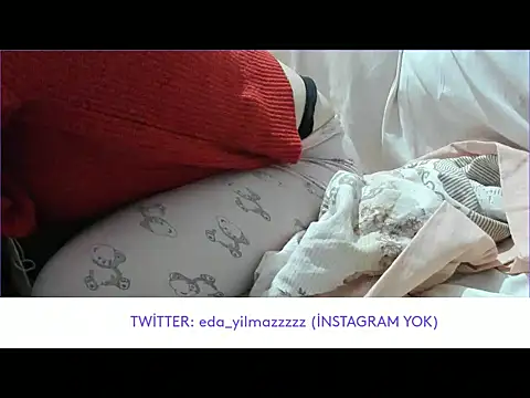 Snapshot of sexy_modelll chatting on October 20, 2025, 5:24 pm sexy modelll online show from October 20, 2025, 5:24 pm